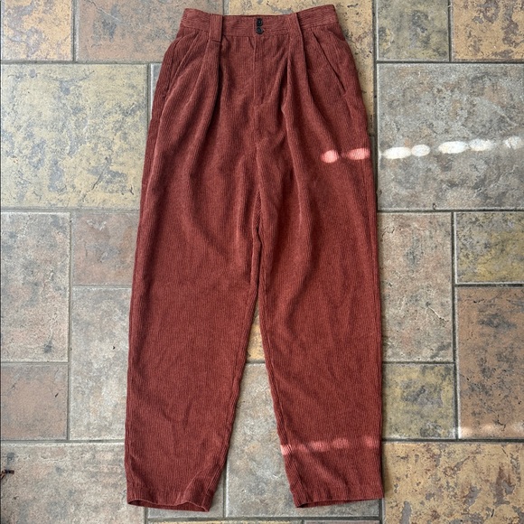 Madewell | Corduroy High-Rise Tapered Pants Dusty Redwood NG506 - Picture 4 of 5